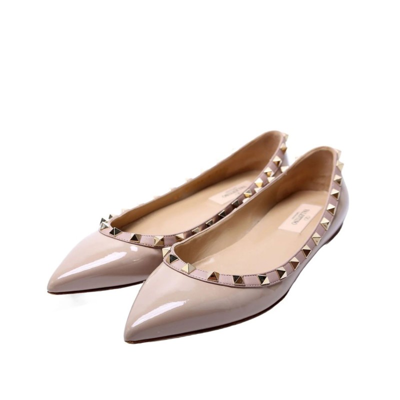 Valentino Rockstud Patent Beige Leather Valentino Rockstud Patent Beige Leather