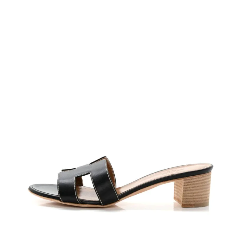 Oasis Sandals in Black Oasis Sandals in Black