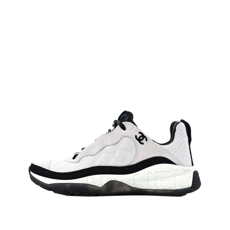 Sneakers in white/grey Sneakers in white/grey