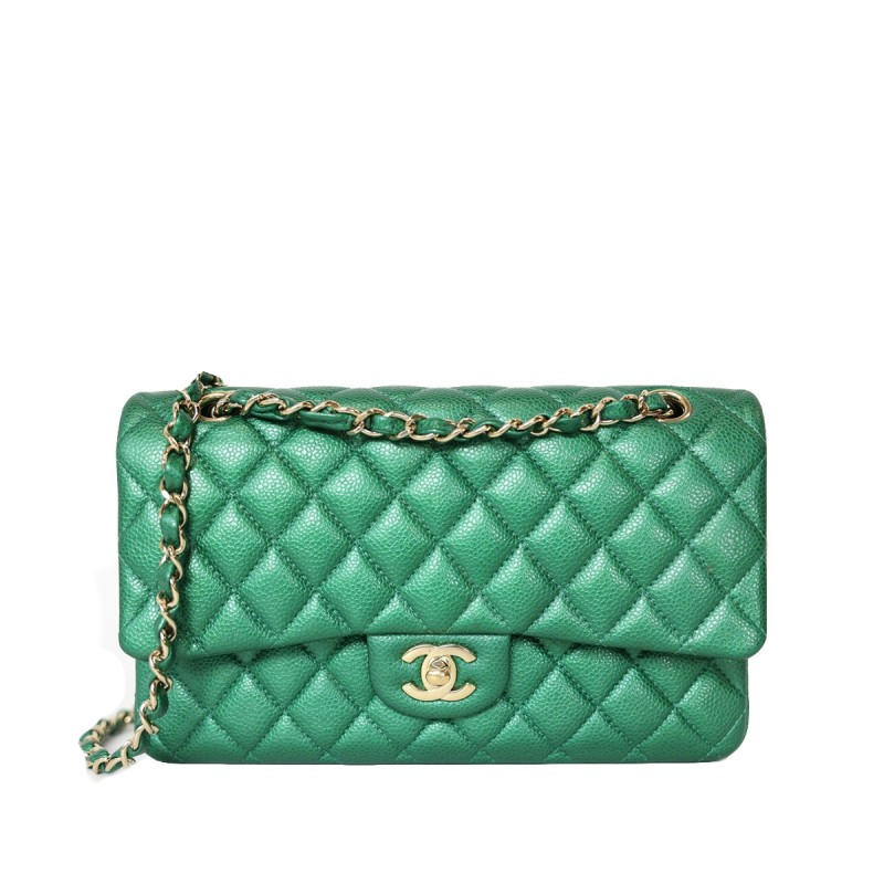 Double Flap in Emerald Green Quilted Caviar Leather Double Flap in Emerald Green Quilted Caviar Leather