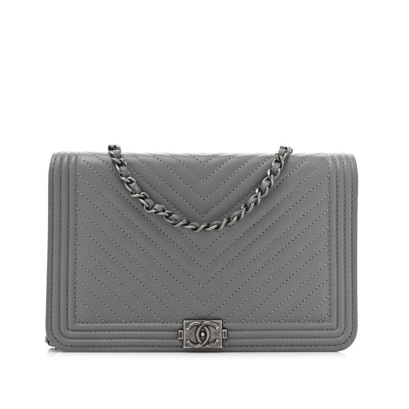 Calfskin Chevron Large Boy in Grey Calfskin Chevron Large Boy in Grey
