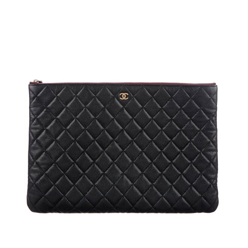 O Case in Black O Case in Black
